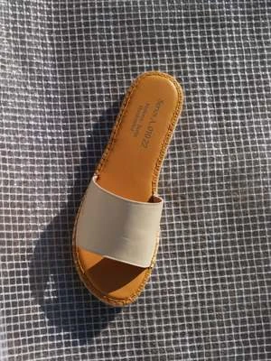 Act-SeriesEnnart - Off-white - Image 10