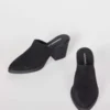 Intentionally BlankDeandre Heel - Black