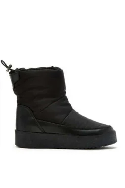 La CanadienneEmmett Nylon Boot - Black