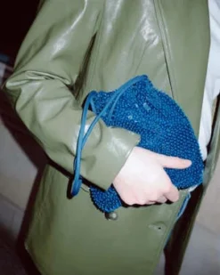 HVISKPOUCH CLOSTER BEADS BAG - SHEENY NAVY