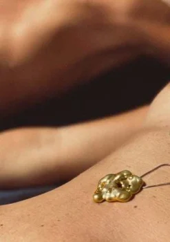 Julie ThevenotJULIE THEVENOT MAGMA PENDANT - Gold Brass