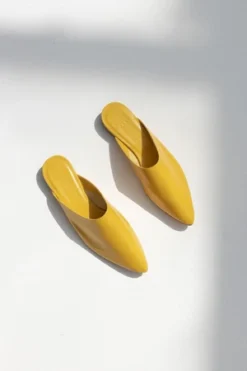 MartinianoBabu - Yellow