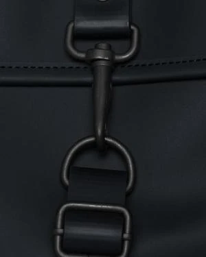 RainsRAINS BUCKET BACKPACK - BLACK - Image 6