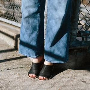 Proud Mary FootwearOpen-Toe Raffia Slide - Black - Image 2