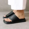 AlohasToe Ring Flop - Black