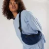 BAGGUcrescent Fanny Pack Bag - Navy
